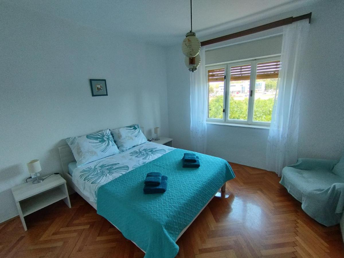 Appartement Rotor à Pula Extérieur photo